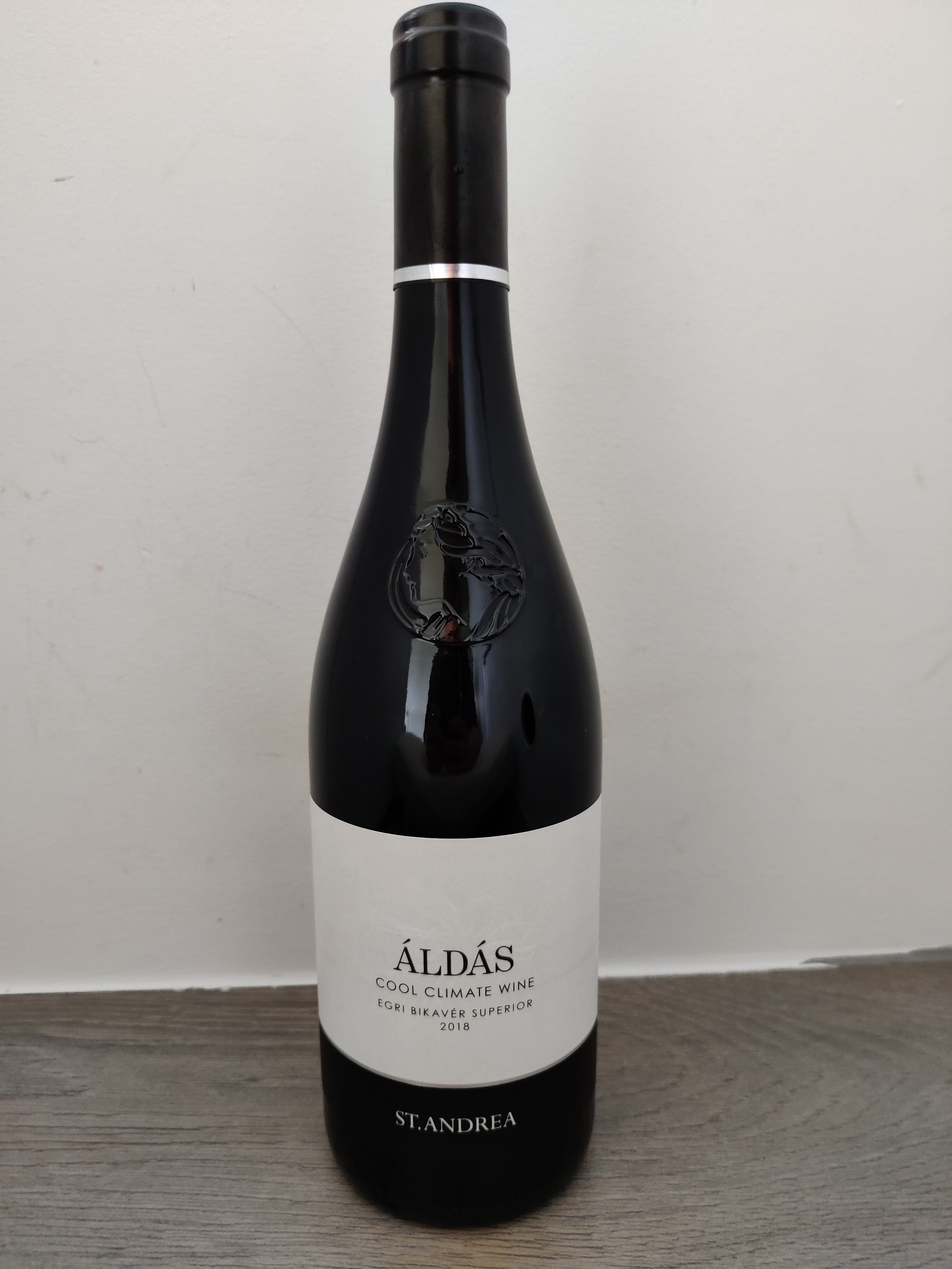 Áldás Egri Bikaver Superior